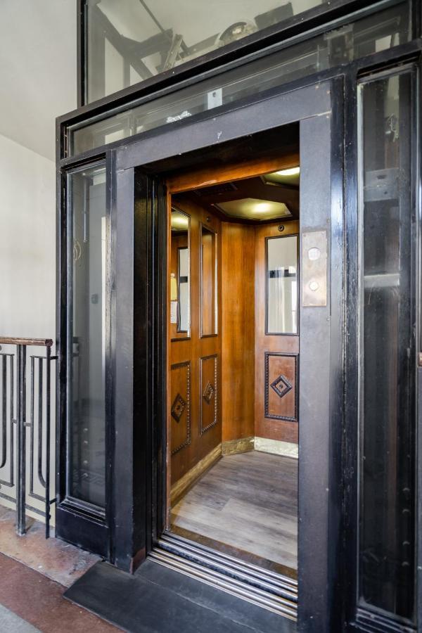 Basilika View Elegant Suite Need Reservation For Free Parking Budapest Extérieur photo